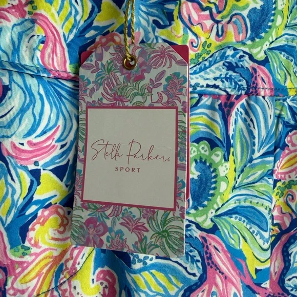 Bright Swirl Wide-Leg Jeans in Blue & Pink - Picture 4 of 11